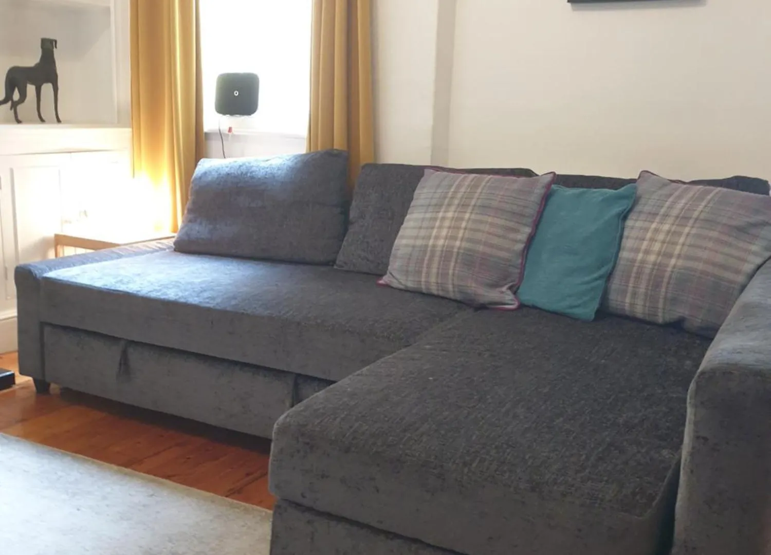 Willow House Excellent Accomodation Central Exeter-Uni-Chiefs-Rd&E-Courtyard Garden-Public Parking In Vicinty-Sleeps Up To 6 Holiday home Exeter
